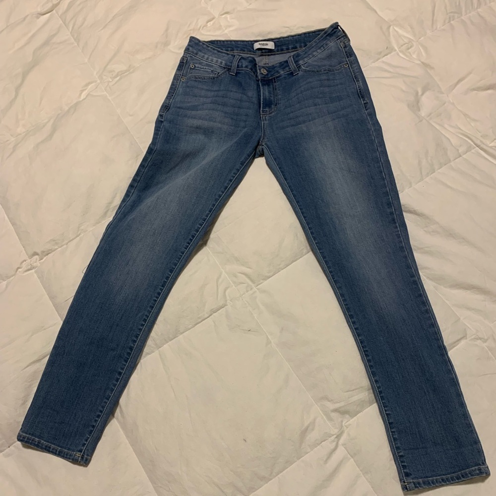 Kensie Jeans straight leg size 6 blue